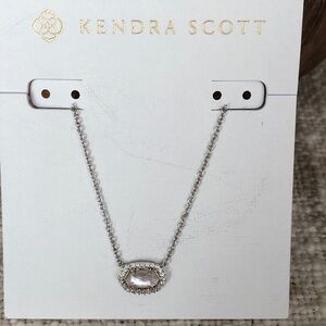 Kendra Scott Rhodium Plated Chelsea Necklace Ivory Mother Of Pearl Pendant NWT